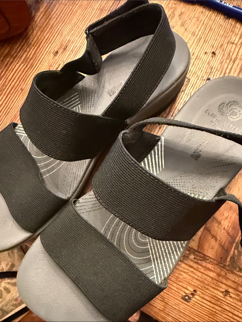 Clarks Black Elastic Strap Women's Sandals
